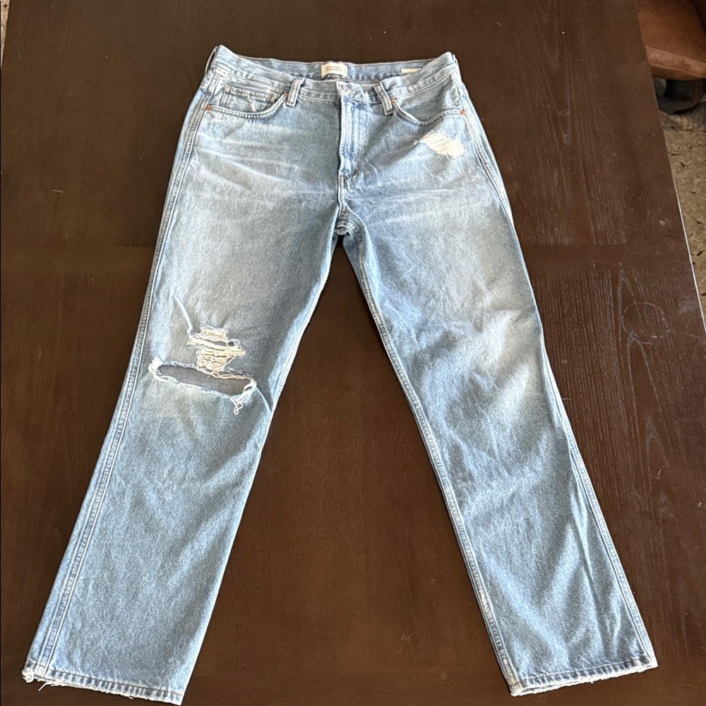 Citizens of Humanity Premium Vintage Daphne Distressed Straight Leg Jeans sz. 29